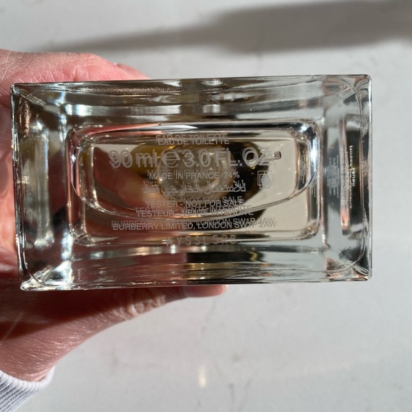 BURBERRY✨ - Picture 3 of 6